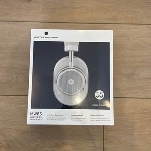 Master & Dynamic Over Ear Headphones